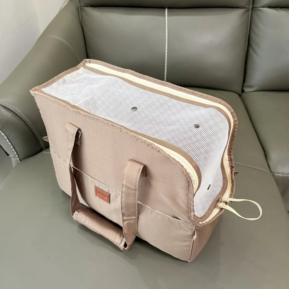 Breathable Pet Cat ShoulderHandbag Pet Dog Carrier Bag safe