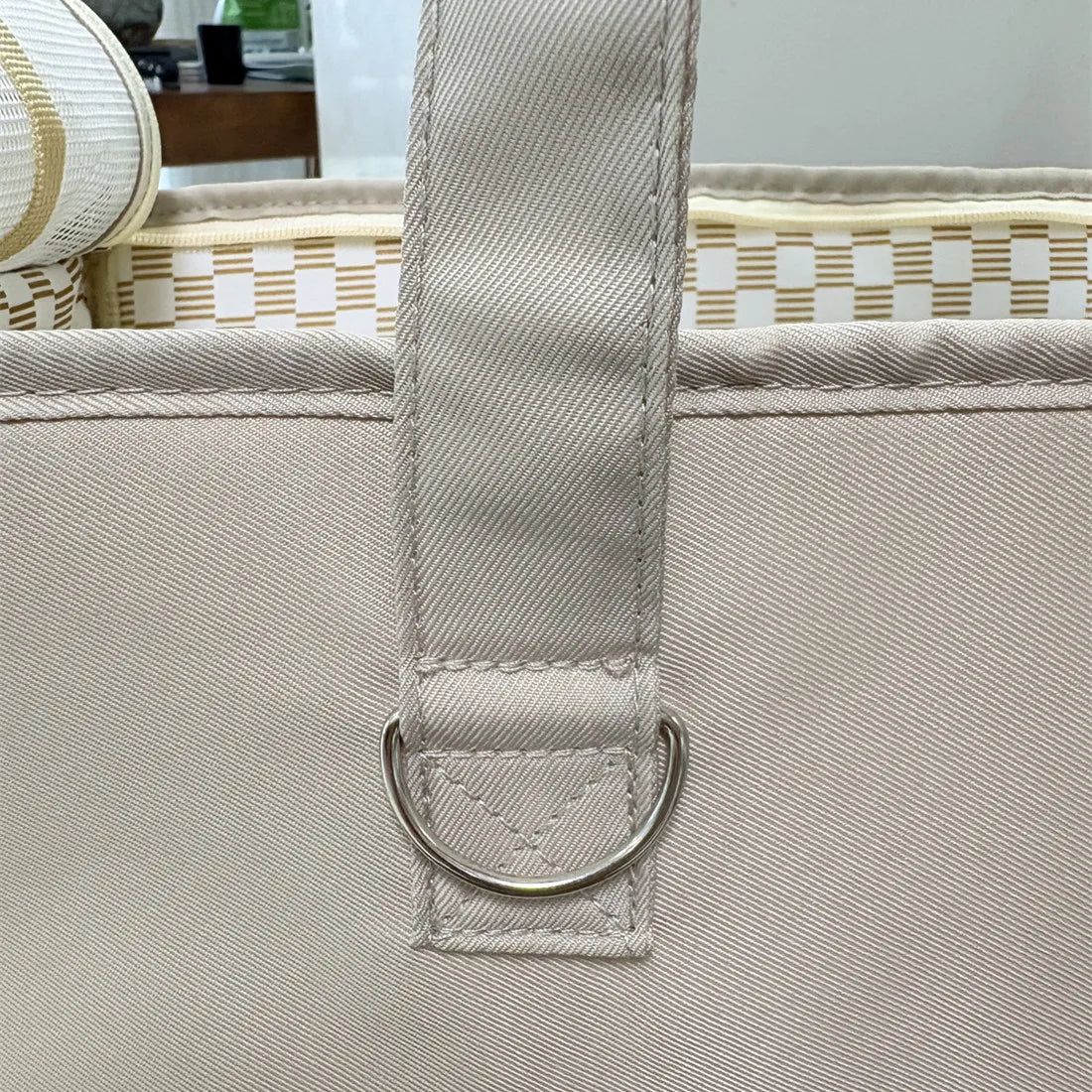 Breathable Pet Cat ShoulderHandbag Pet Dog Carrier Bag safe