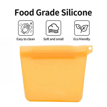 Silicone Dog Treat Pouch With Easy Closure Outside Training